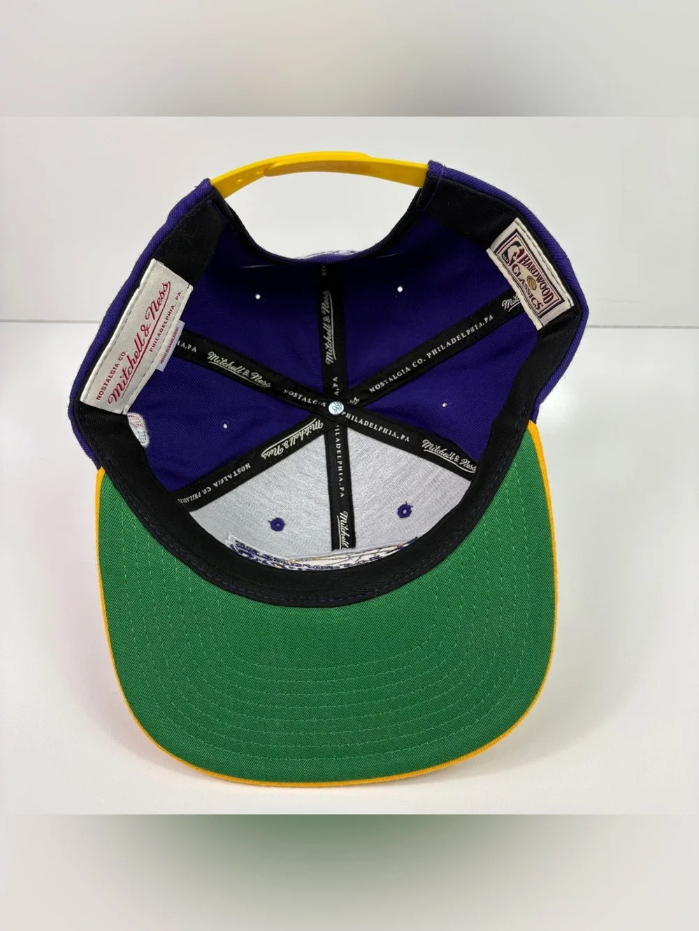 Los Angeles Lakers Mitchell & Ness NBA Hardwood Classics Cap Snap Back Hat